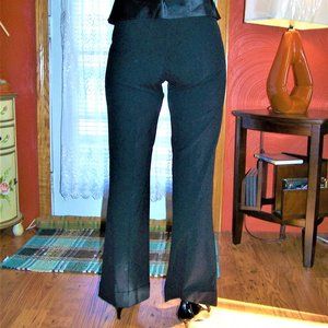 THE LIMITED BEAUTIFUL  STRETCH BLACK PANTS SUIT W  NO POCKETS